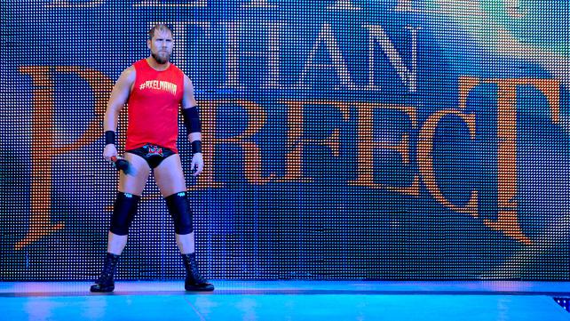 WWE RAW 212 Desde Boston, Masachussets Curtis-axel